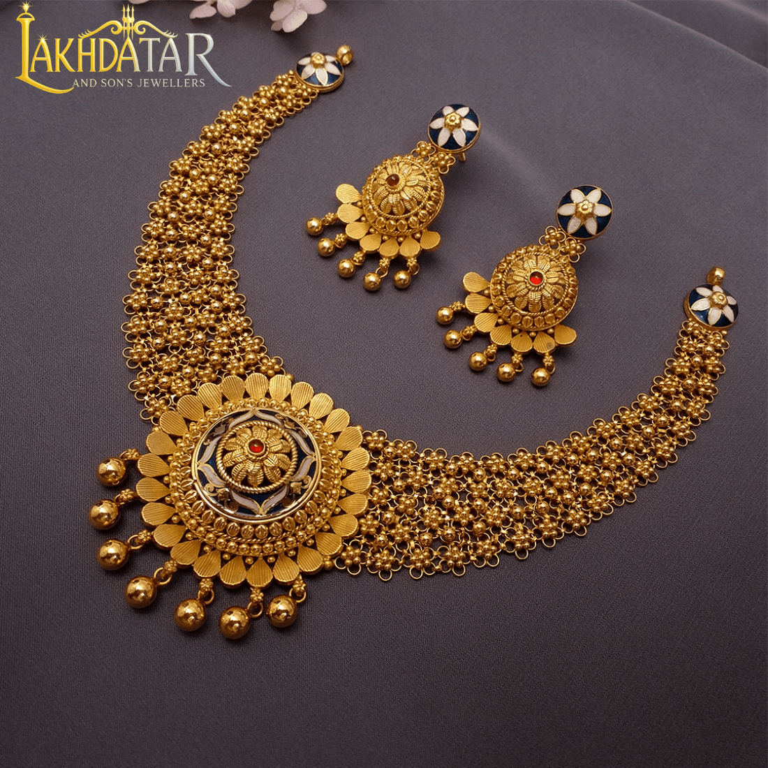 Intricate Gold Choker and Earring Set - Image 3